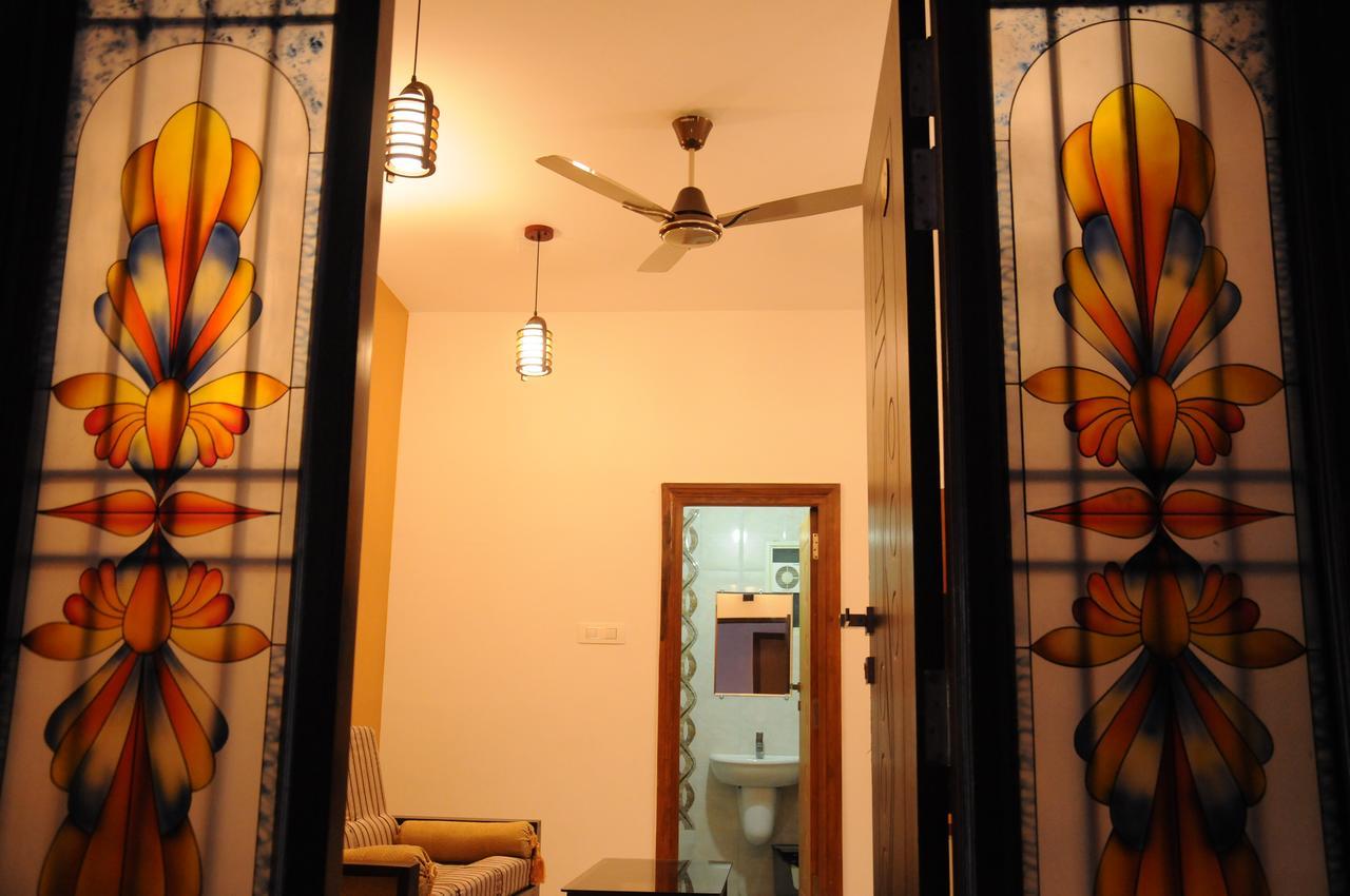 Hotel Alwesal International Madikeri Exteriér fotografie