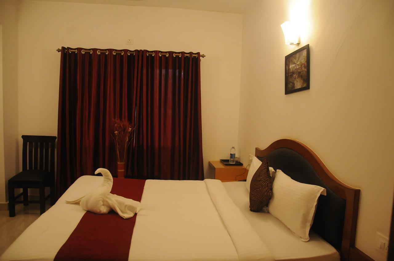 Hotel Alwesal International Madikeri Exteriér fotografie